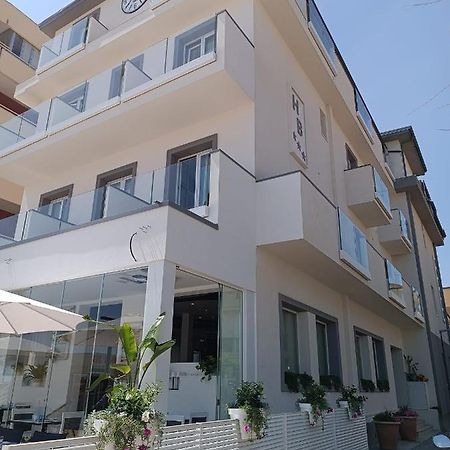 בלריה-איגאה מרינה Hotel Brienz מראה חיצוני תמונה