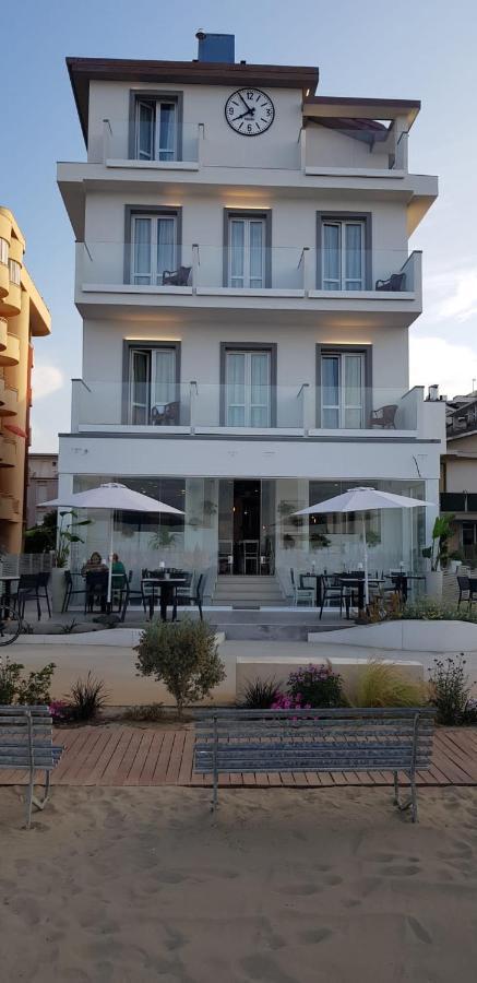בלריה-איגאה מרינה Hotel Brienz מראה חיצוני תמונה