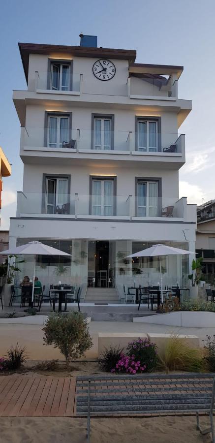 בלריה-איגאה מרינה Hotel Brienz מראה חיצוני תמונה